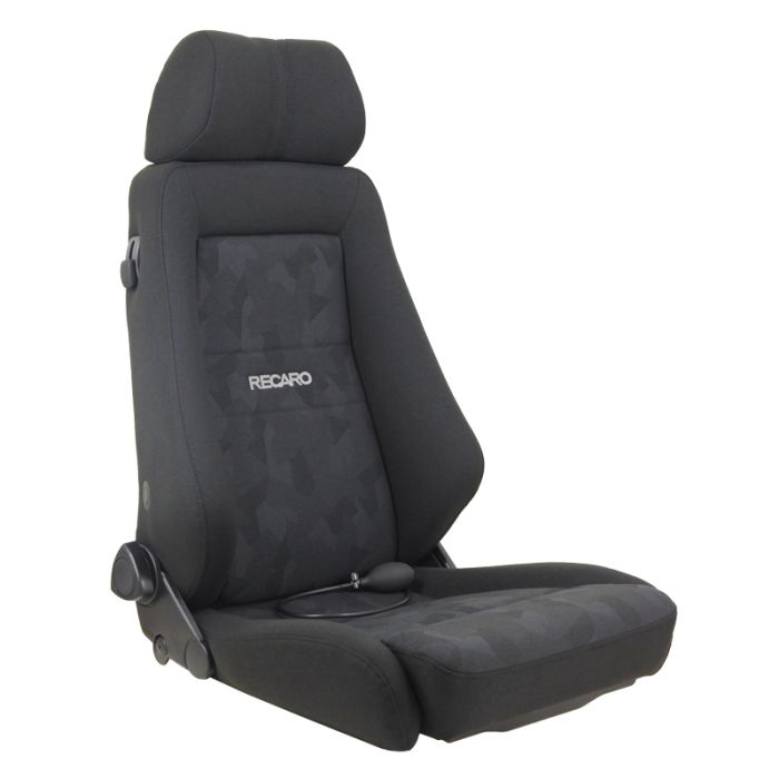 RECARO ERGOMED-D（エルゴメド）R01h-Ti-AIPB/TA7特に目立つ汚れや傷はありません